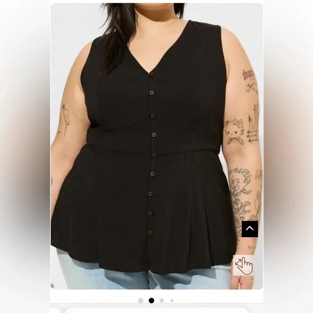 Torrid Black‎ Sleeveless Brocade Button Up Flowy Top
